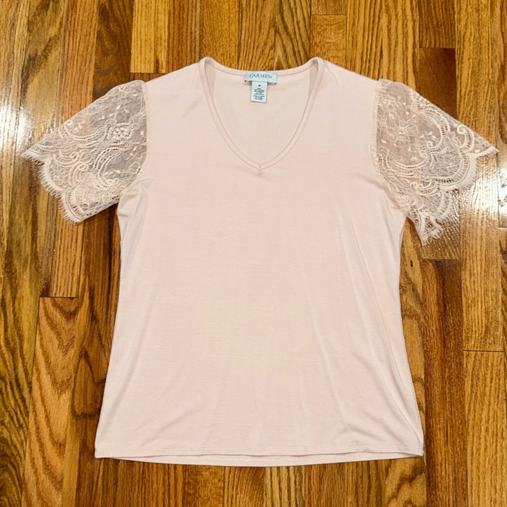 Carmen Top Lace Sleeve Tee NWOT